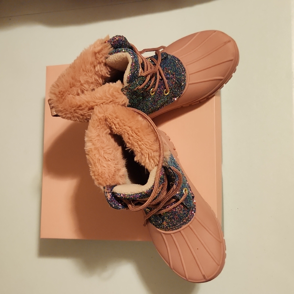 Girls  Snowboots, London Fog, Pink with glitter, size 2
